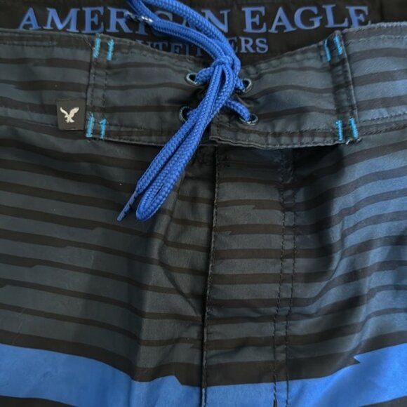 American Eagle Large 32 Blue Black Gray Board Short Swim Trunks - Picture 4 of 7